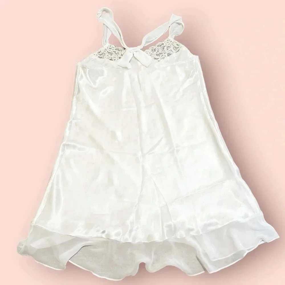 Y2K White Bridal Nightgown size Medium - Picture 2 of 8